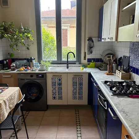 Rum i privatbostad Bonanno Street Tower Clock