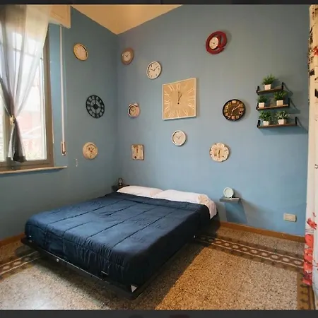 Bonanno Street Tower Clock Homestay *